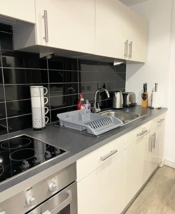 Mediacity Studio Apartment Salford-Quays 曼彻斯特 外观 照片